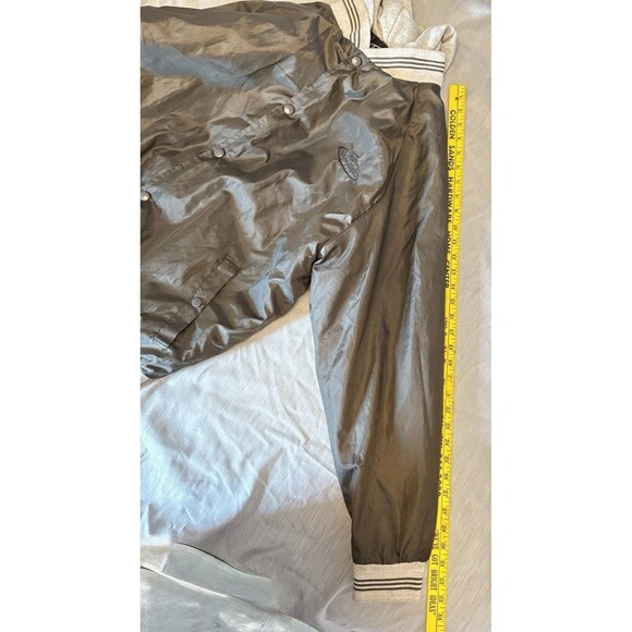 Men’s Medium 38/40, Jacket By Team Realtree Moss Green Jacket. With Grey Hood. ￼ - Picture 3 of 6